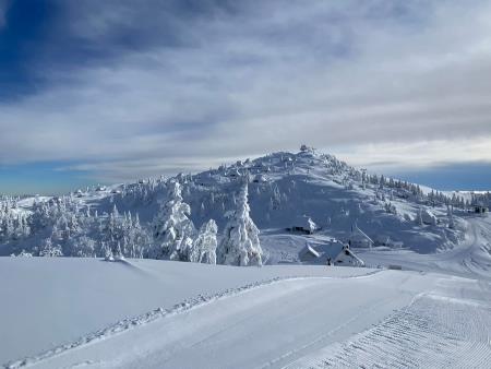 Ugodna smuka in nepozabna sankaška avantura na Veliki planini (5)